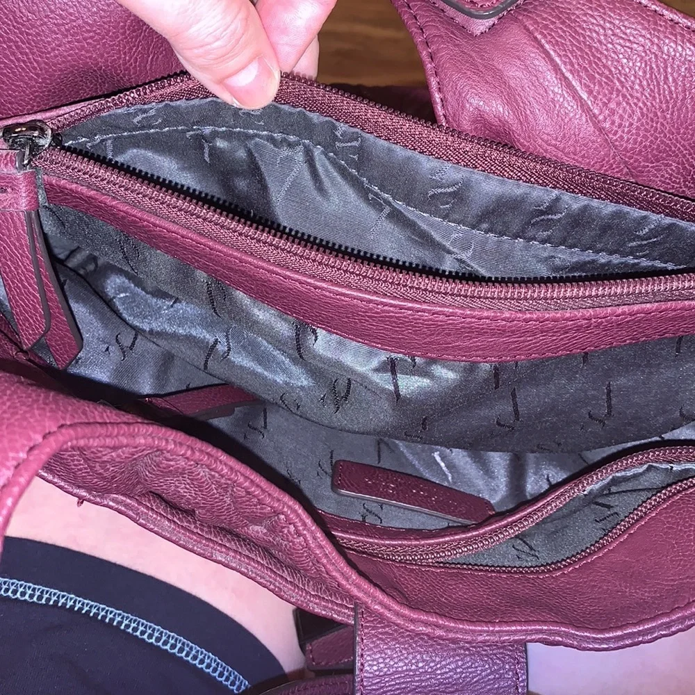 Simply Vera Wang double handle plum vegan hobo satchel purse bag CLEAN! EUC